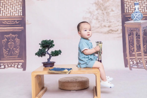云梦孕妇肚子上的黑线